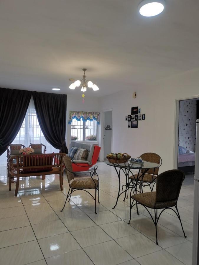 12 Pax Skyview Homestay 2 Family Room 2R2B Golden Hills Mountain View Genting Highland Гентинг-Хайлендс Экстерьер фото